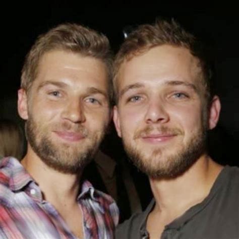 max thieriot brother